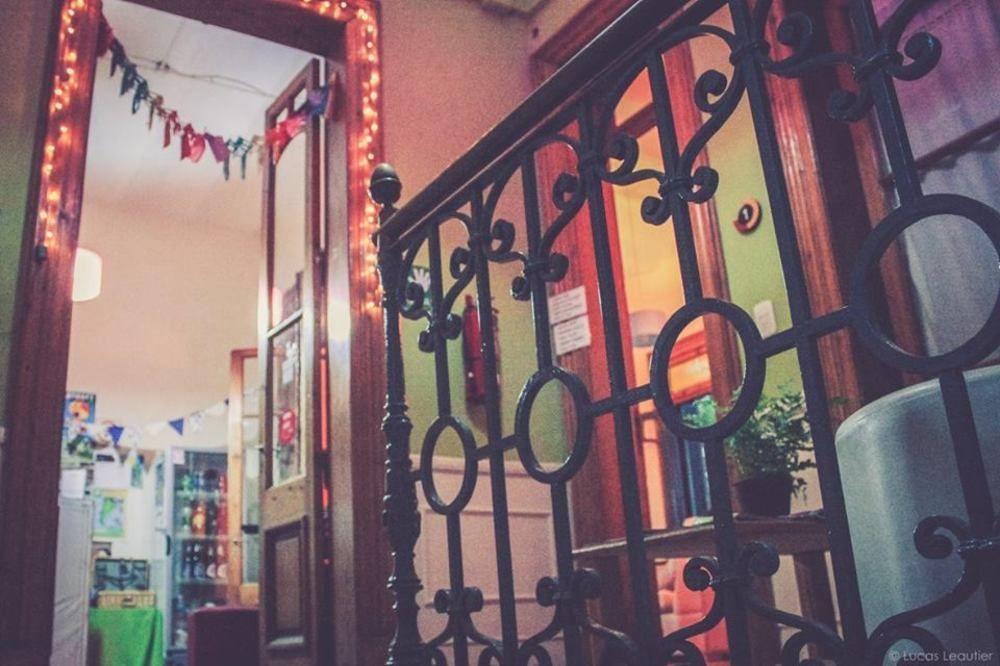 Bonarda Bon Hostel โรซาริโอ ภายนอก รูปภาพ